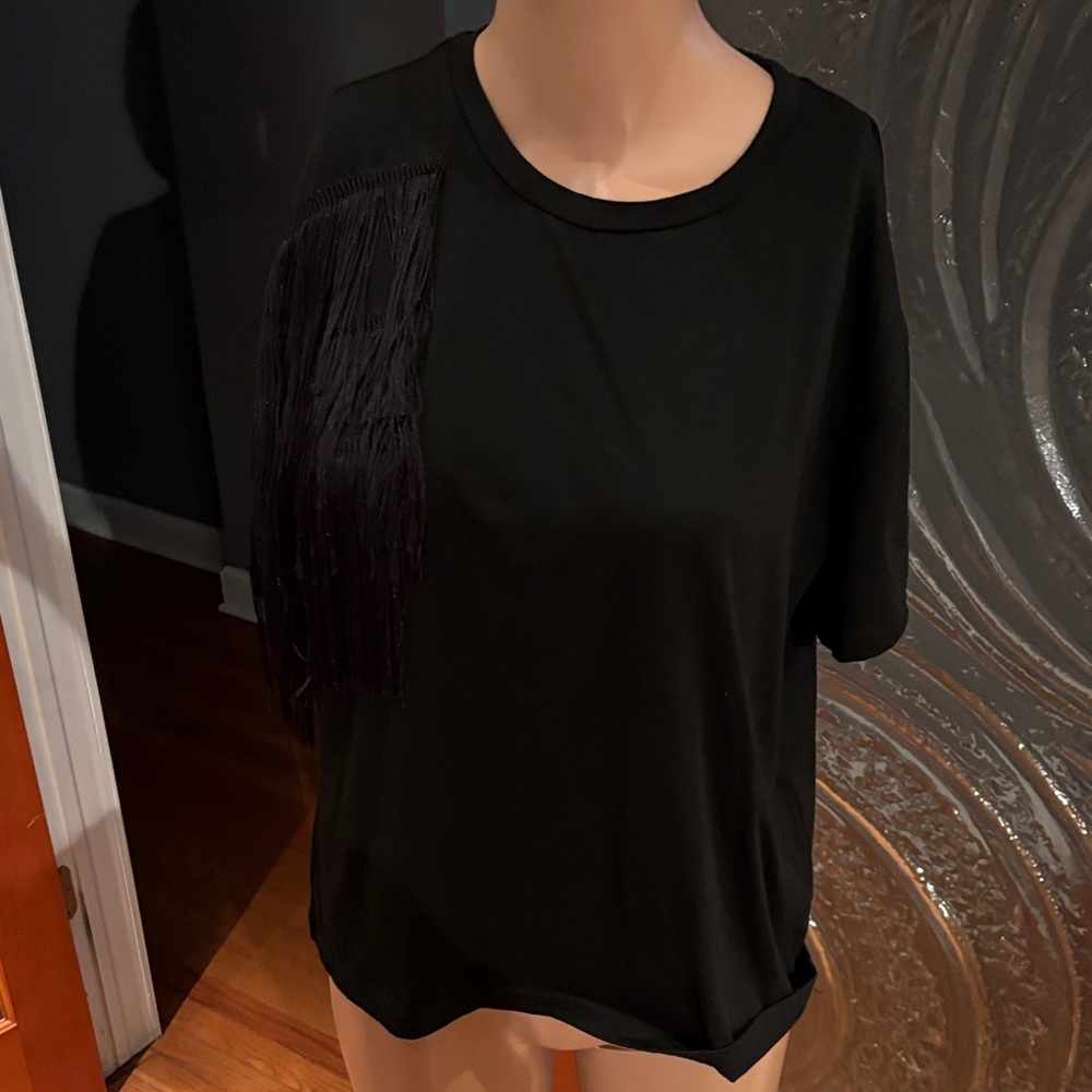 SHEIN Black Short Sleeve Fringe Tee